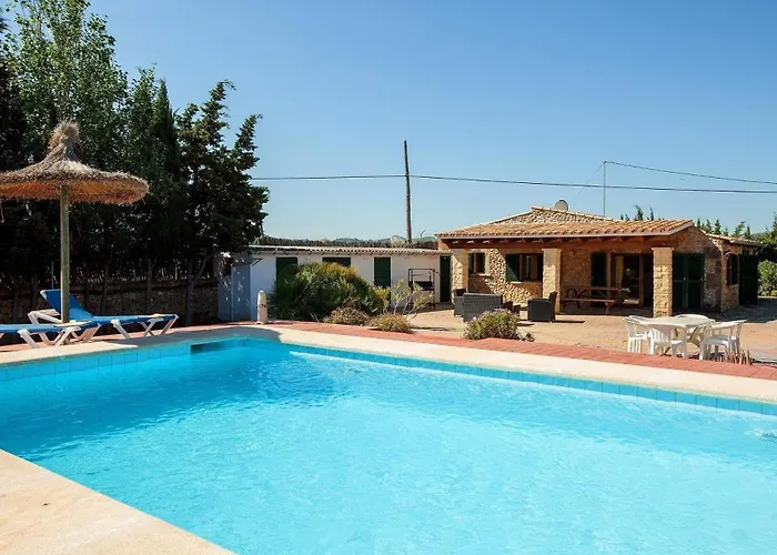 Helles Haus Fuer 6 Personen Mit Pool Und Klimaanlage 500 Meter Vom Meer Entfernt